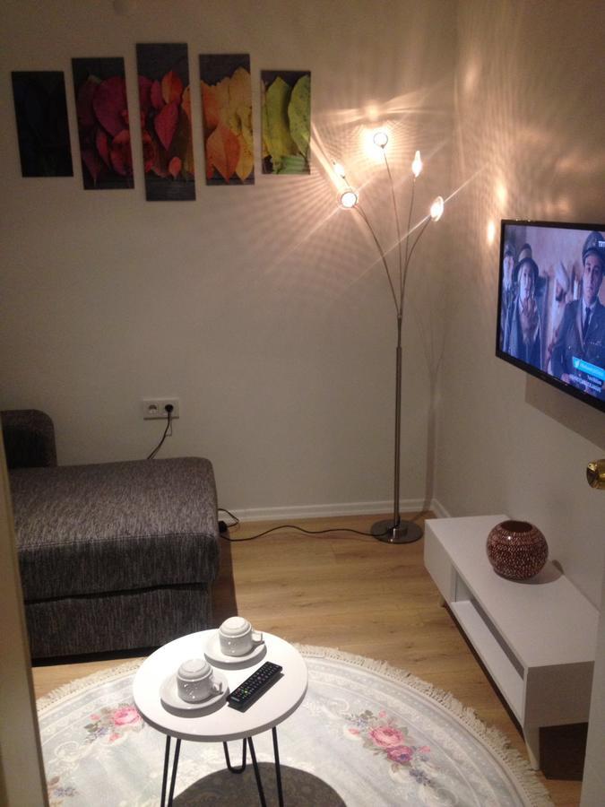 Doctor House Hotel Talas Bagian luar foto